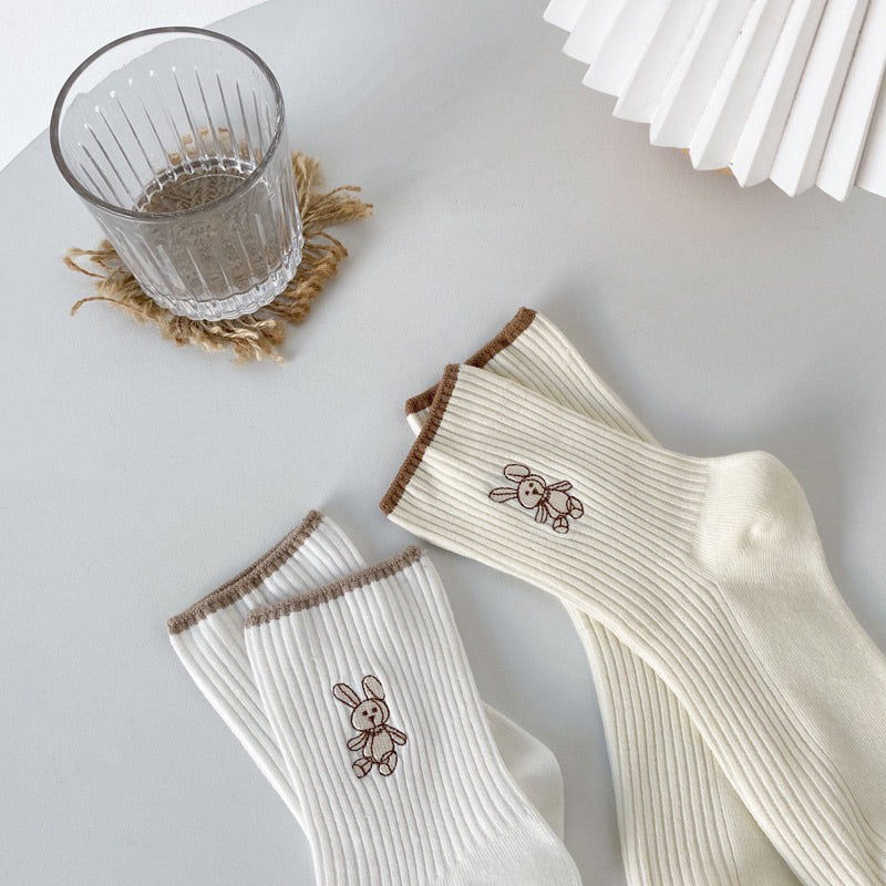 小兔 刺繡襪 S31 商品展示圖 7